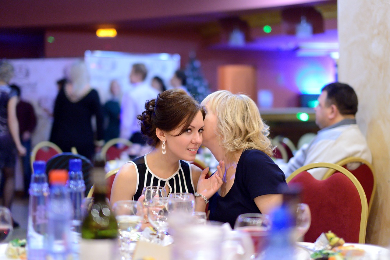 探索情感與時尚潮流的融合,愛尤物最新動態