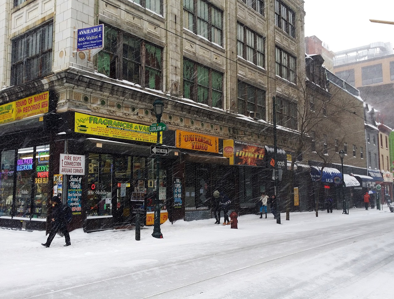 探索城市邊緣的真實面貌,最新污街訪揭秘街頭生活