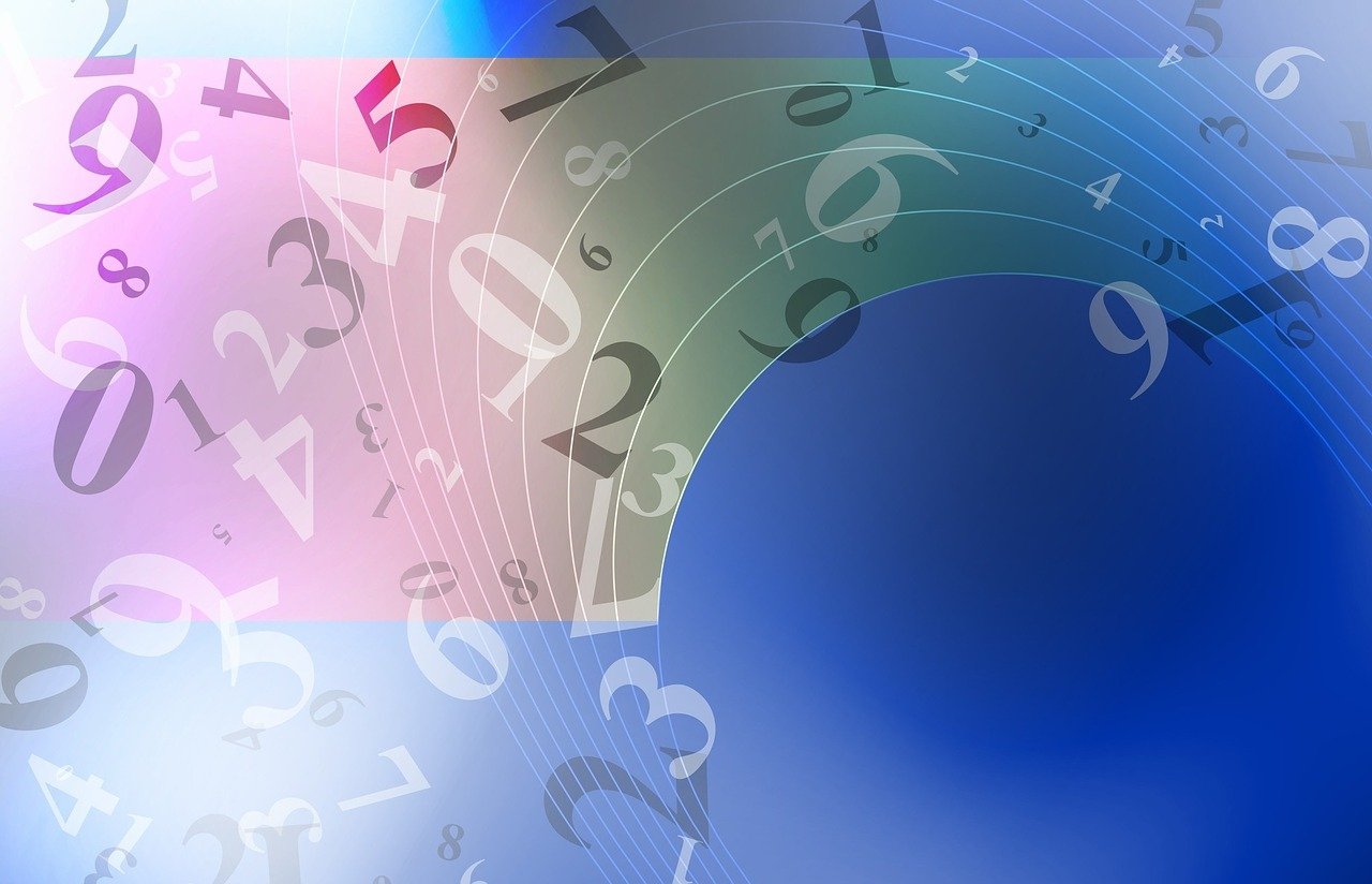 2024年正版資料免費大全一肖，數據分析策略_探險家專屬版IU499.5779