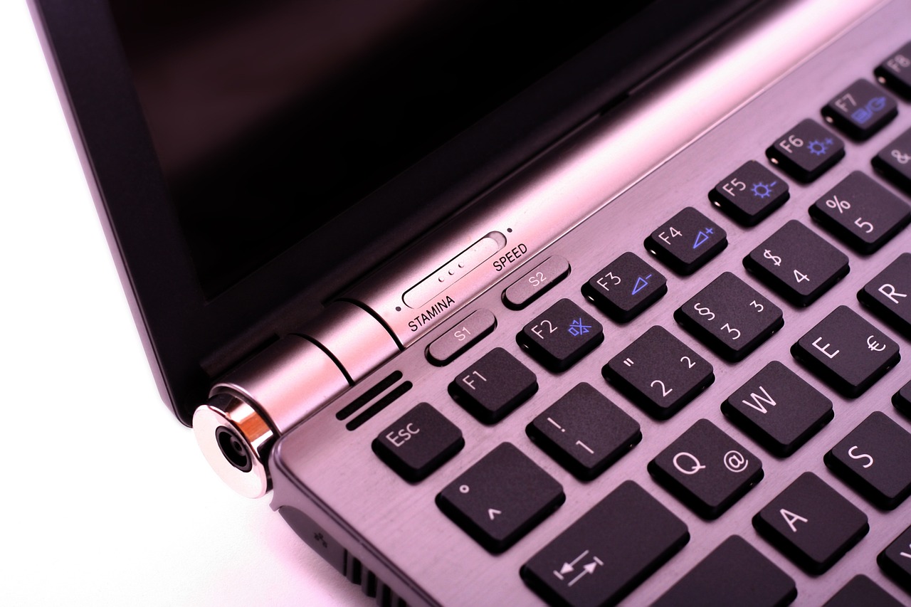 用友軟件重塑企業數字化管理利器