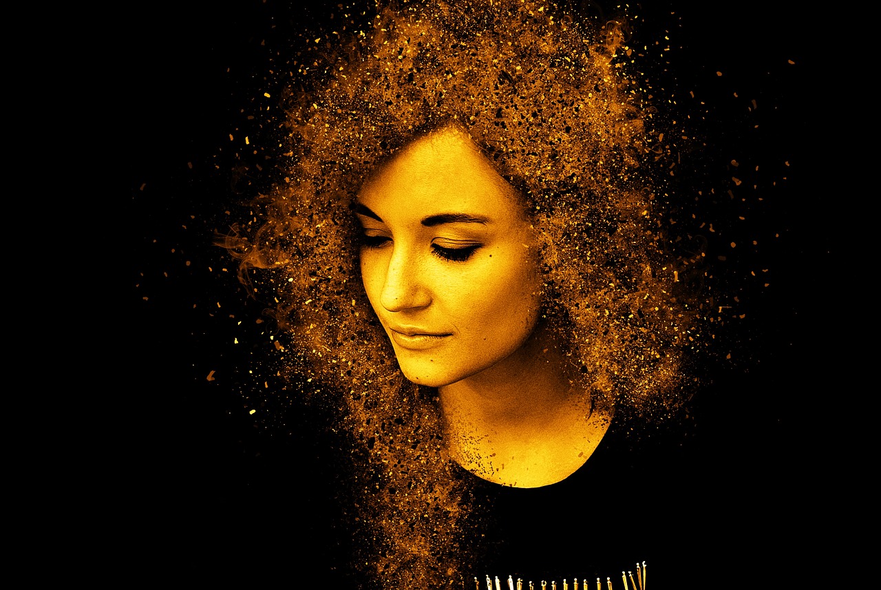 紅秀雜志最新一期，時尚與藝術的絕美碰撞