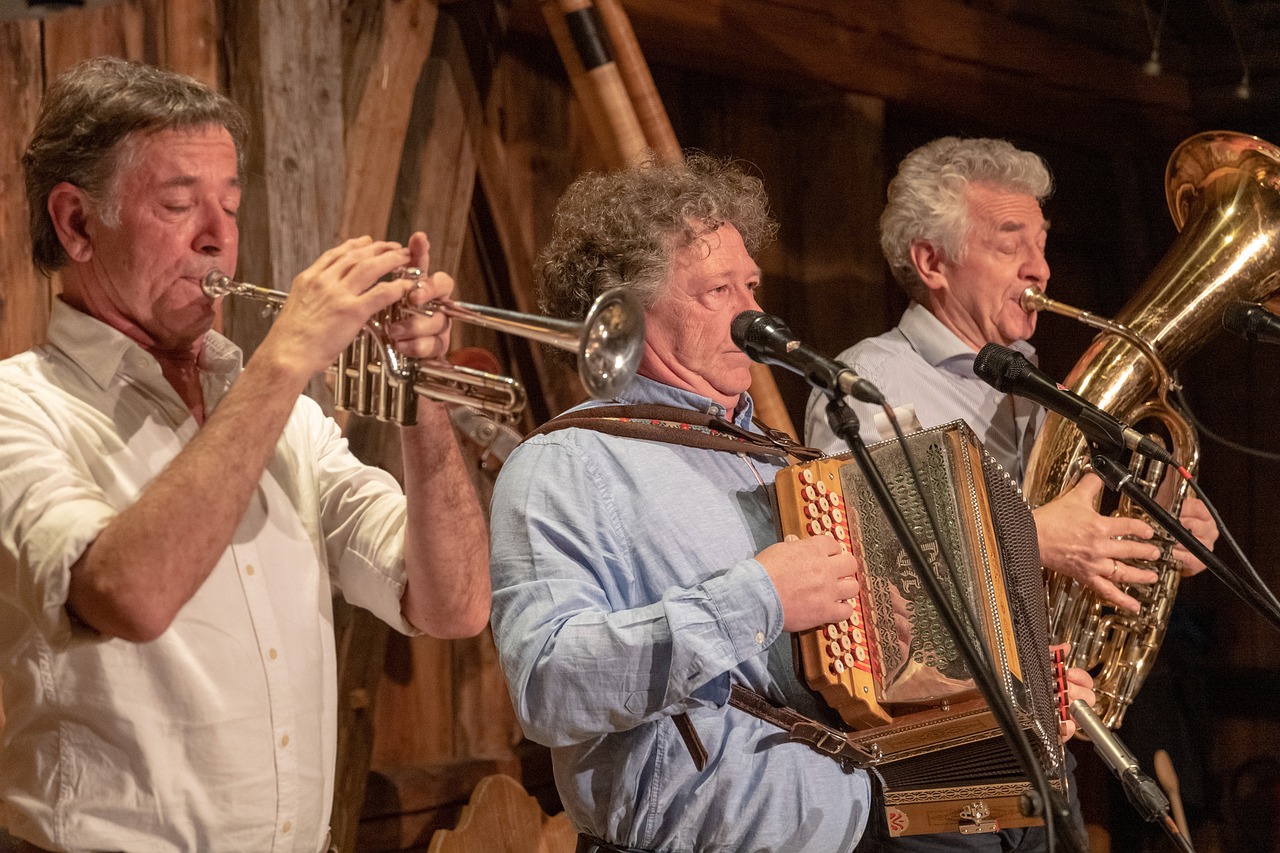 魏巡最新一期歌曲,音樂之旅的新篇章